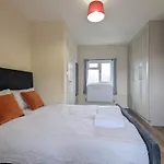Near City Centre Private Bath Free Parking * York