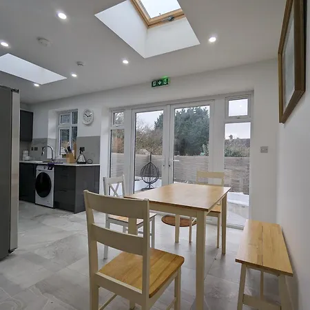 Near City Centre Private Bath Free Parking * York