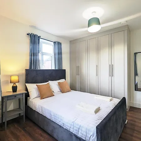 別荘 Near City Centre Private Bath Free Parking *