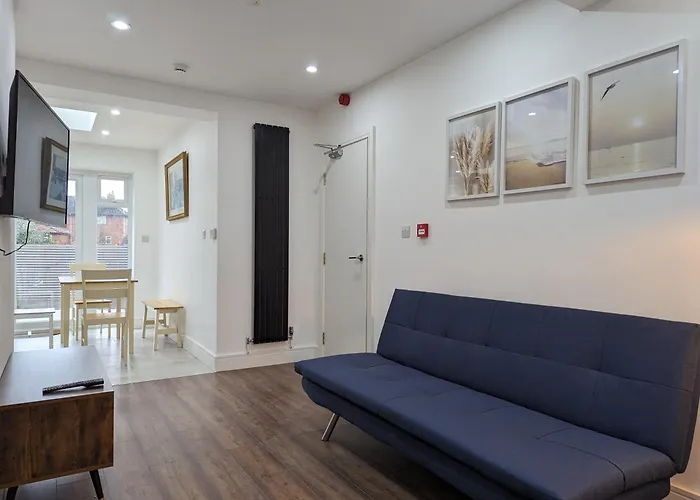 Near City Centre Private Bath Free Parking * Йорк