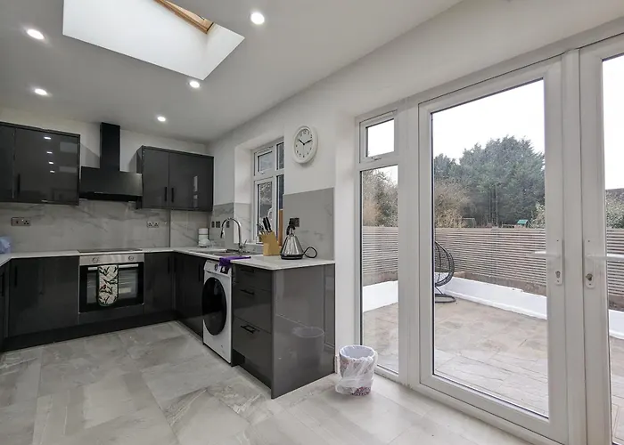 Near City Centre Private Bath Free Parking * Йорк