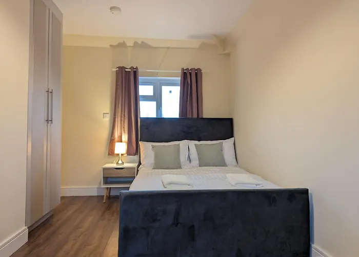 Near City Centre Private Bath Free Parking Дом отдыха *