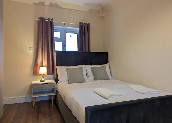 Дом отдыха Near City Centre Private Bath Free Parking *