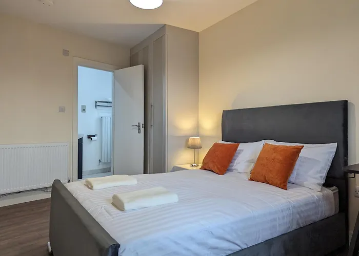 Near City Centre Private Bath Free Parking Дом отдыха Йорк