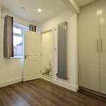 Near City Centre Private Bath Free Parking * York