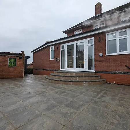 بيت للعطل Near City Centre Private Bath Free Parking